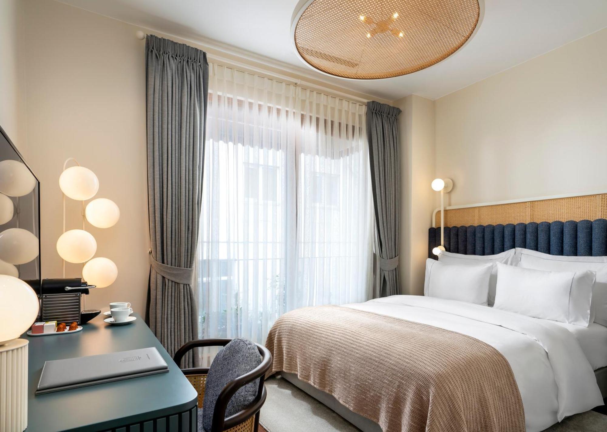 Ecole St. Pierre Hotel Istanbul Exteriör bild