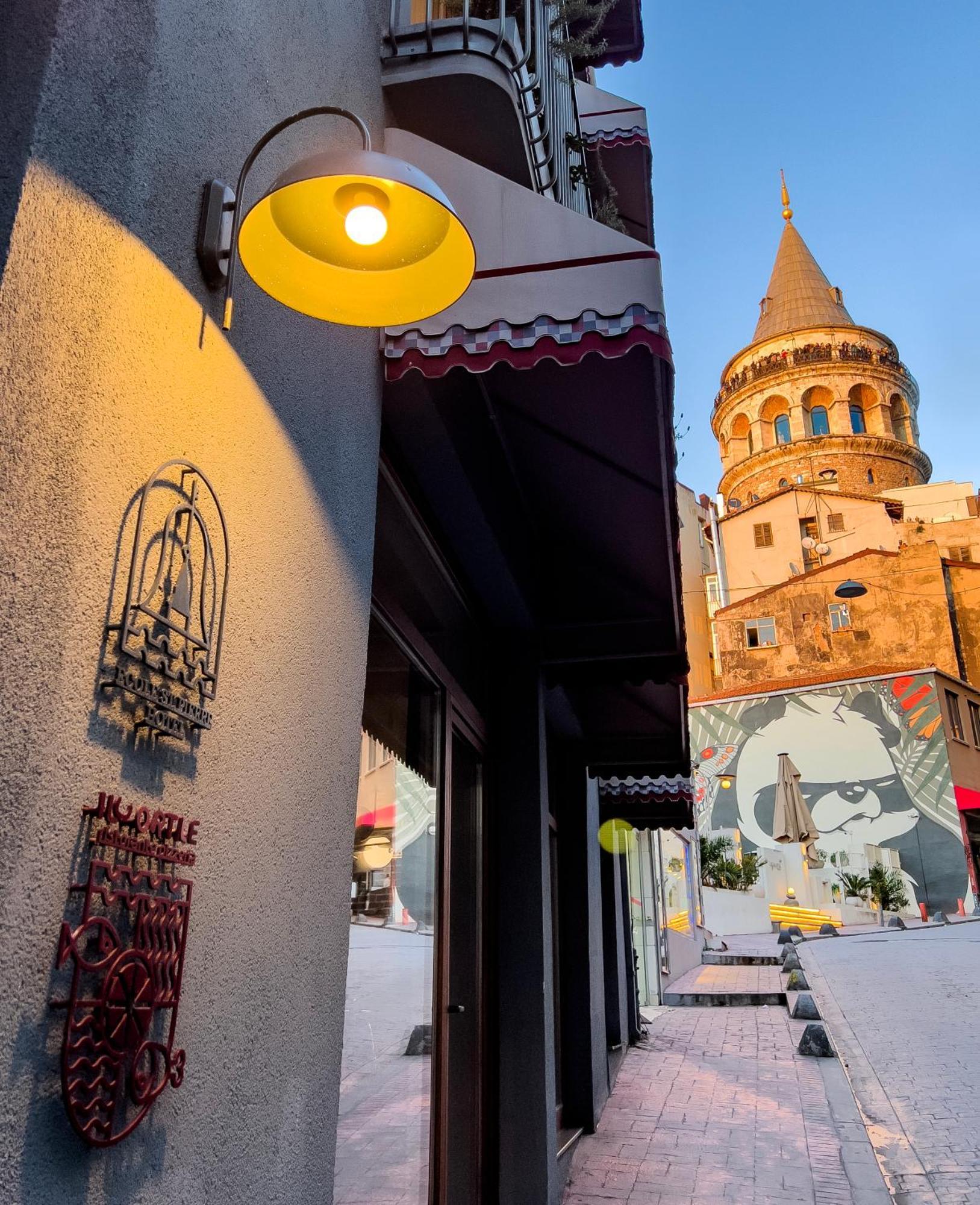 Ecole St. Pierre Hotel Istanbul Exteriör bild
