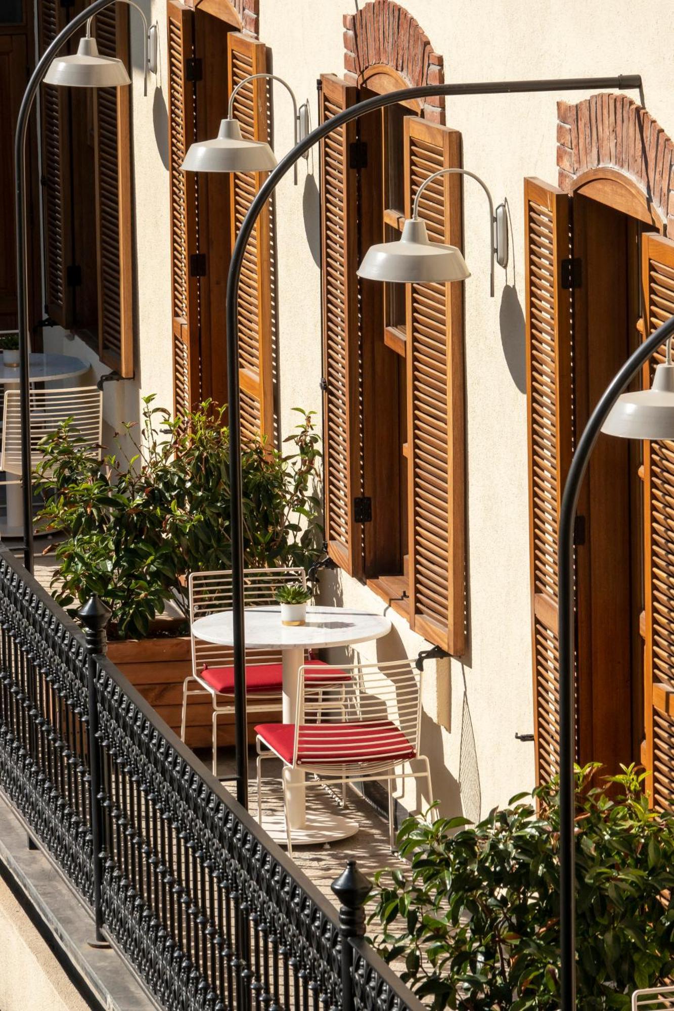 Ecole St. Pierre Hotel Istanbul Exteriör bild