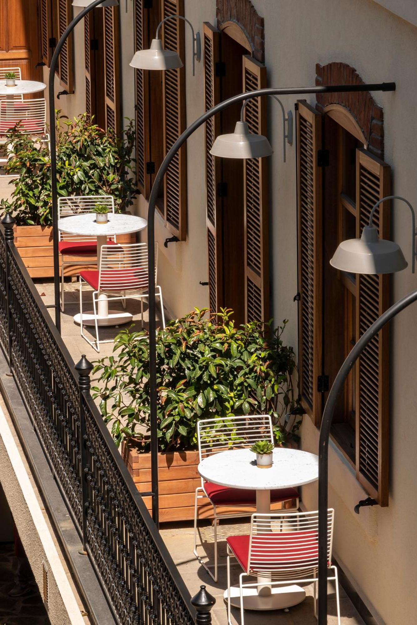 Ecole St. Pierre Hotel Istanbul Exteriör bild